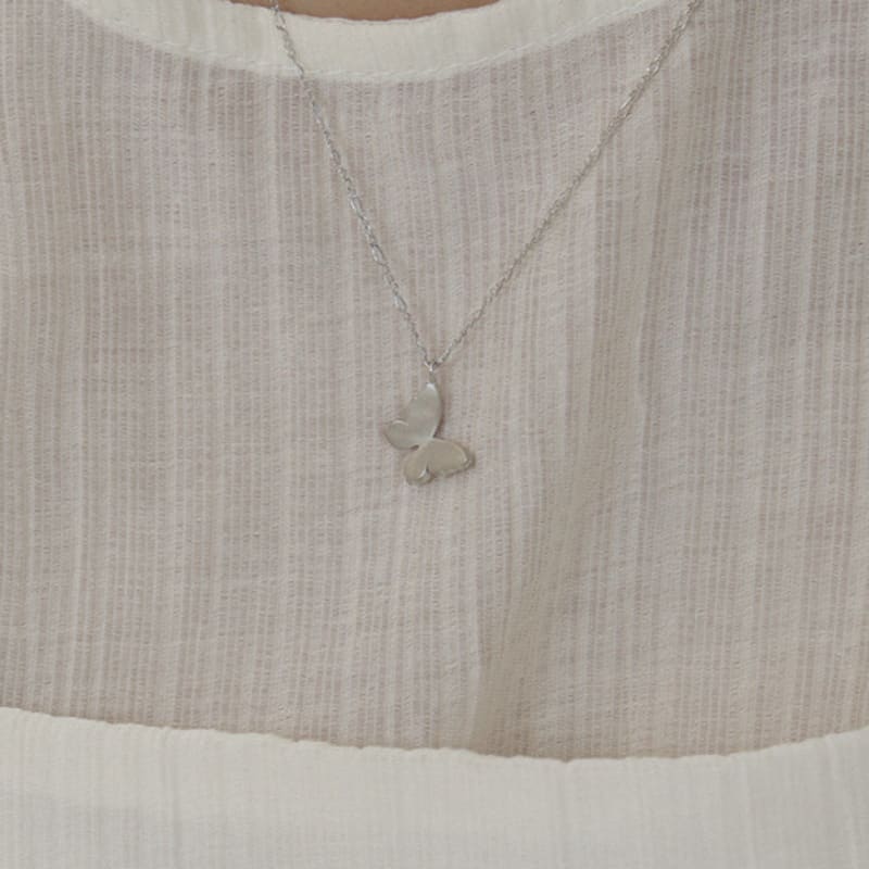 M.atur Like Butterfly Necklace 03