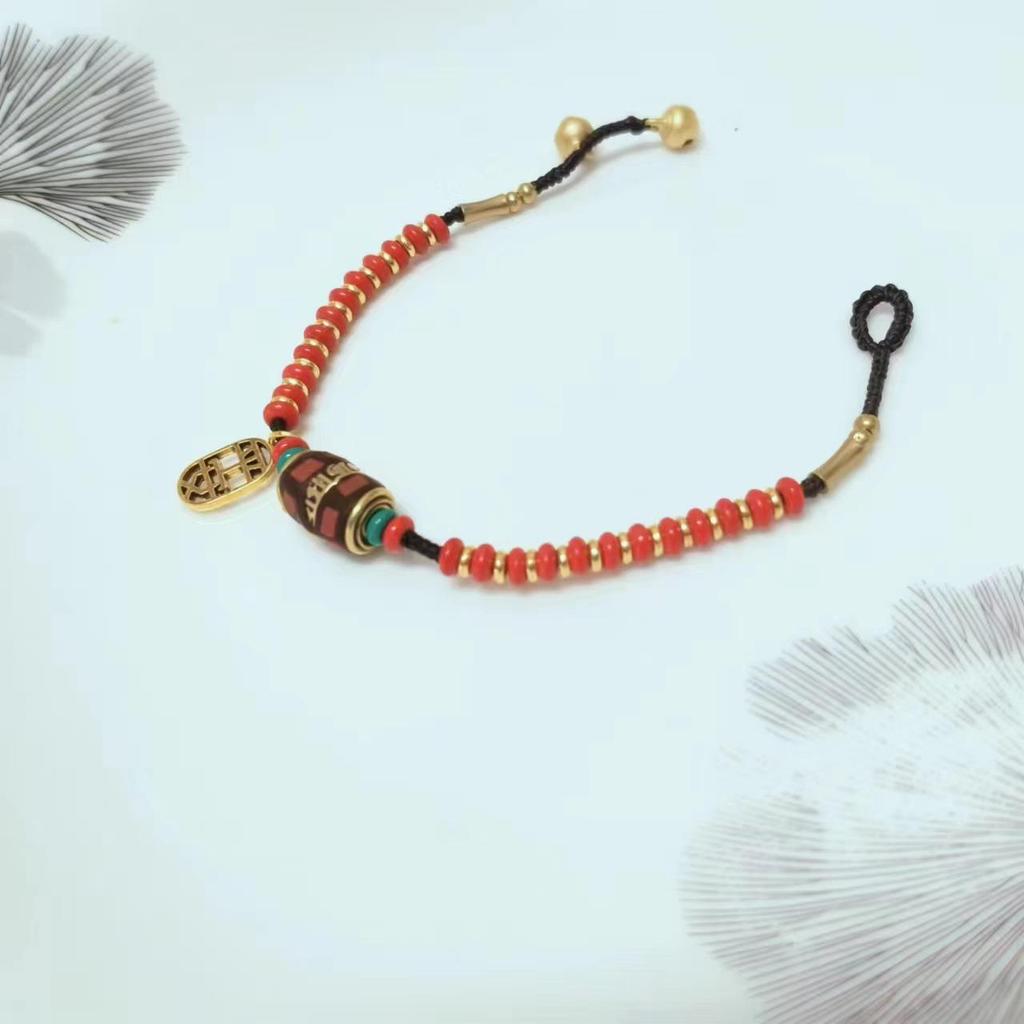 Handmade Chinese Retro Beaded Bracelet: Versatile Ethnic Style for Couples & Friends