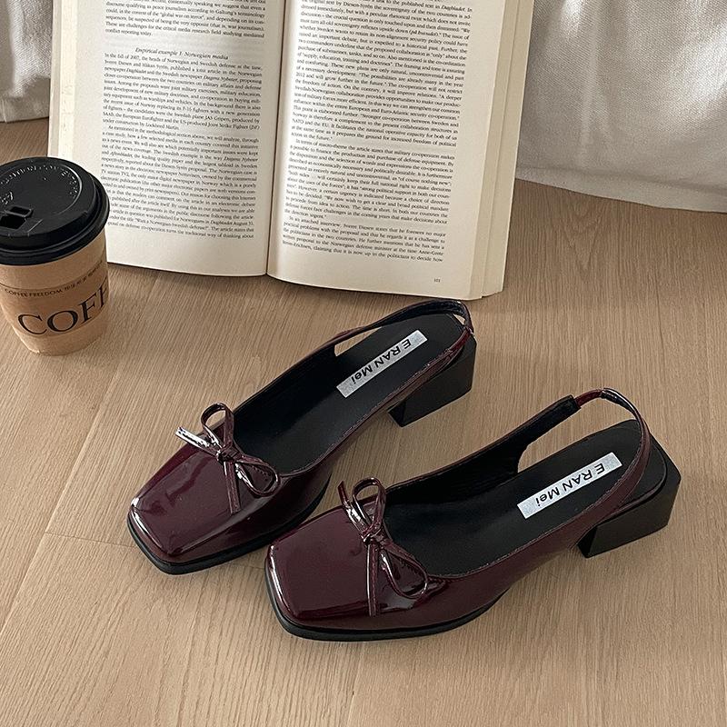 

Черные темпераментные туфли Мэри Джейн на толстом каблуке с французским квадратным носком, женские, новая летняя коллекция 2025, ретро, с открытым верхом, одинарные 42 бордовый