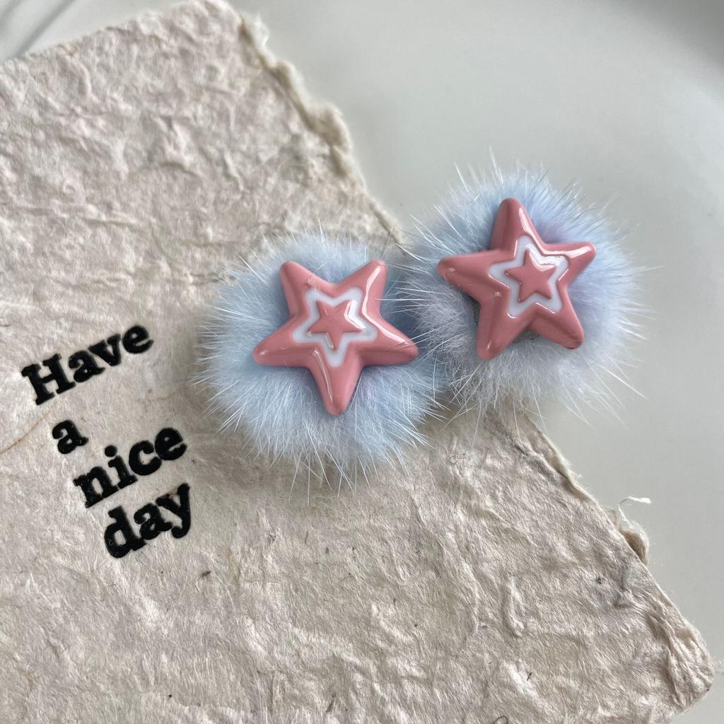 Autumn And Winter Cute Plush Star Hair Clip Hair Accessories Dopamine Plush BB Hairpins Headdress Sweet Fluffy Duckbill Clips