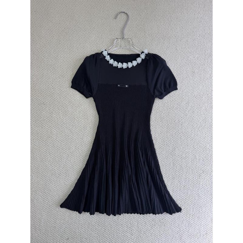 MIU Style 2026 Summer Diamond Flower Needlepoint Pullover Dress - Short Sleeve, Round Neck, High Quality