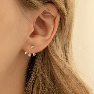 TWO WAY TWINKLE EARRING