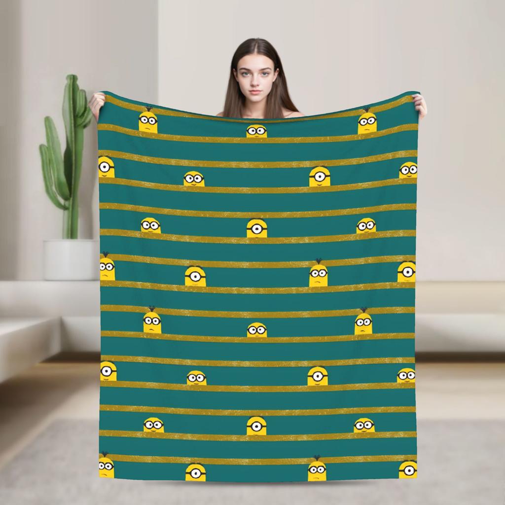 M-Minions Cartoon Christmas Flannel Blanket Warm Throw Blanket for Outdoor Travel Comfortable Bedspread Sofa Bed Cover