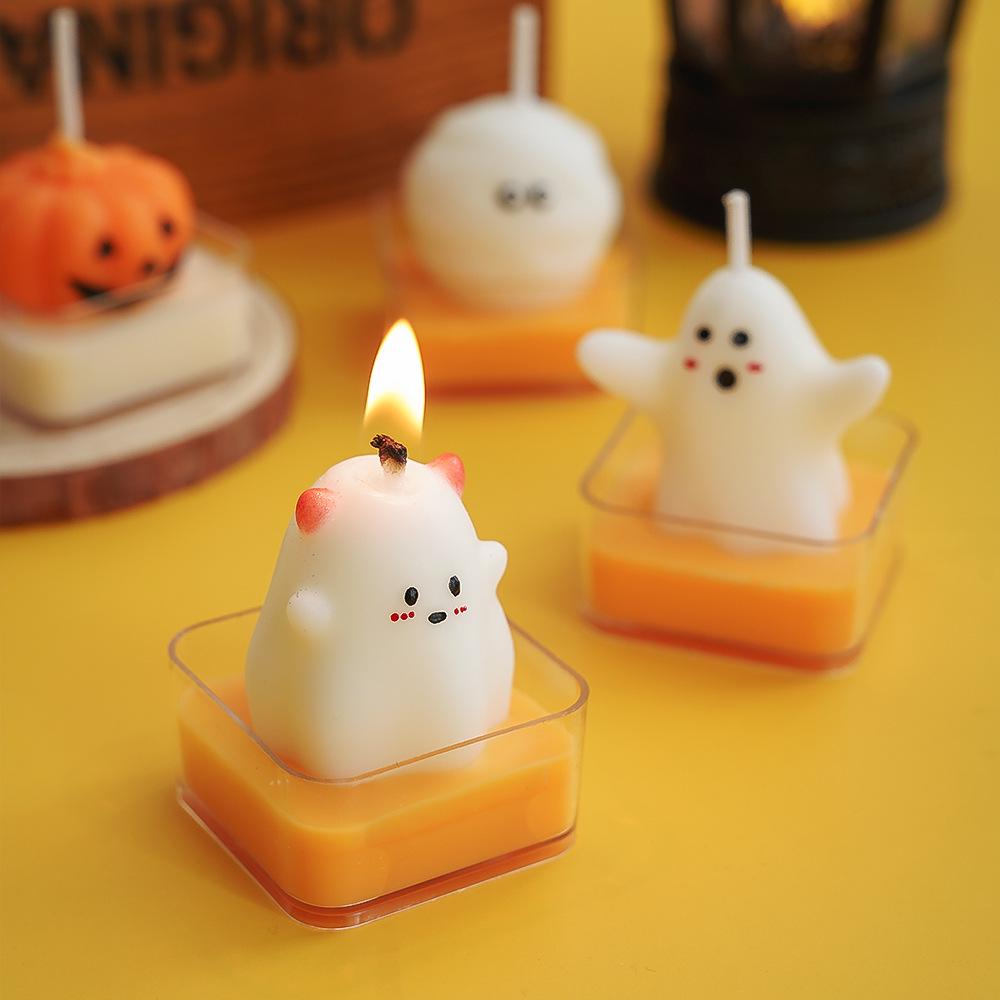 Handmade Pumpkin-Shaped Halloween Scented Candle