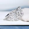 Cao Shi Brillanter Pavé Blütenblattring für Damen: Luxus-Hochzeitschmuck-Trend