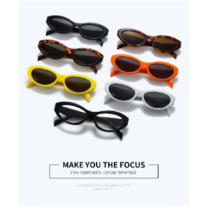 Oval-framed sunglasses, trendy sunglasses