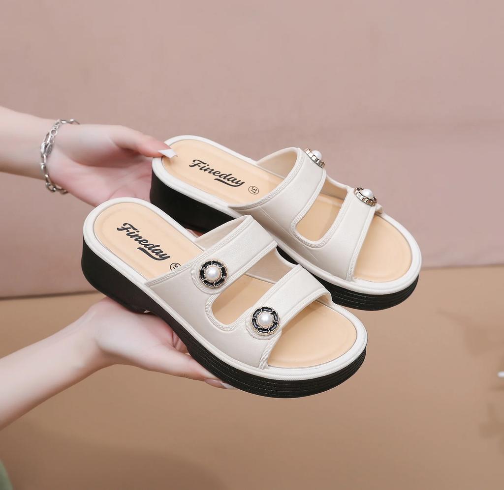 2025 Sommer High Heel Sandalen Lässige Rutschfeste Hausschuhe Outdoor Mode Hausschuhe Neue Sandalen Damen High Heel Schuhe Damenschuhe