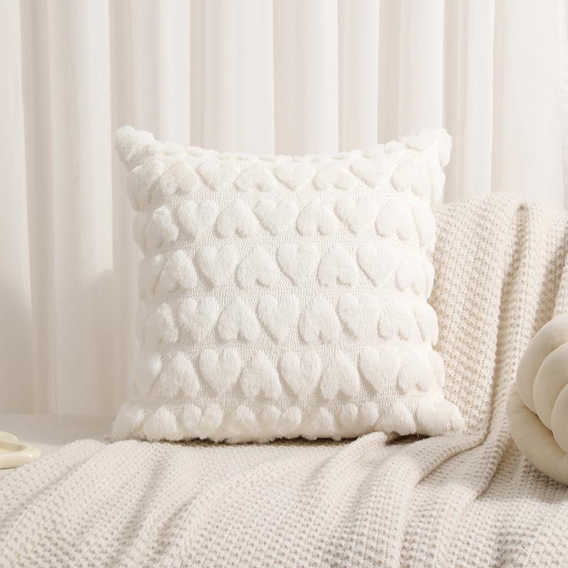 

Snow Plush Quilted Embroidered Three-dimensional Love Pillow Cushion Cover Valentine s Day Living Room Sofa Bedroom Pillow Cover 45 * 45 (excluding core)