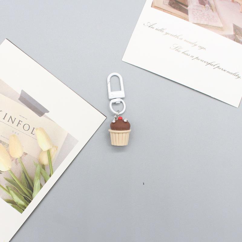 Креативный 3D брелок-игрушка в виде фруктового торта из смолы с подвеской-сердечком