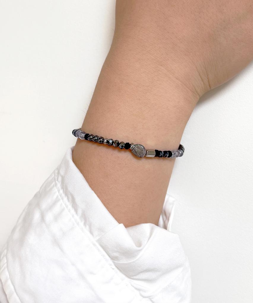 Monoflux Core Tone Gemstone Bracelet _ Grey Core