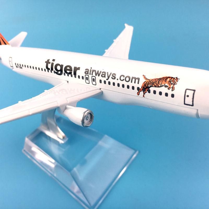 Scala 1/400 16cm Tiger Airways Airbus A320 Modello di Aereo Aerei in Metallo pressofuso Diecast