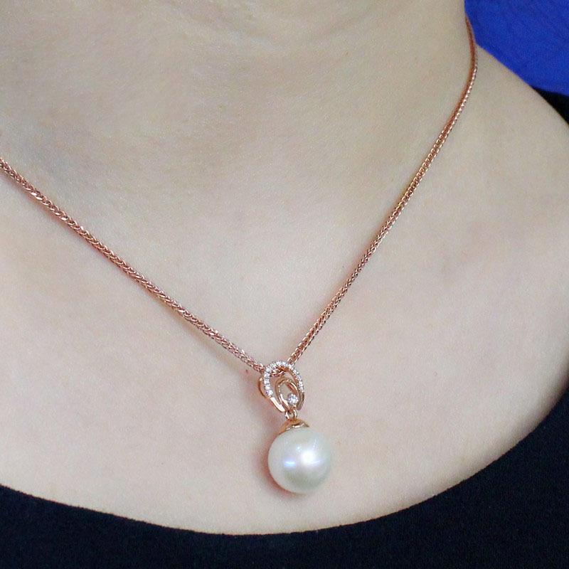 Exquisite Russian Purple Gold Natural Pearl Pendant Temperament Niche Neck Accessories Rose Gold Plated Necklace Jewelry