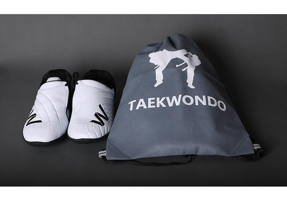 W modelio itin pluošto raišteliais aprišami Taekwondo trenerių batai - Patogūs patalpų treniruočių ir varžybų batai