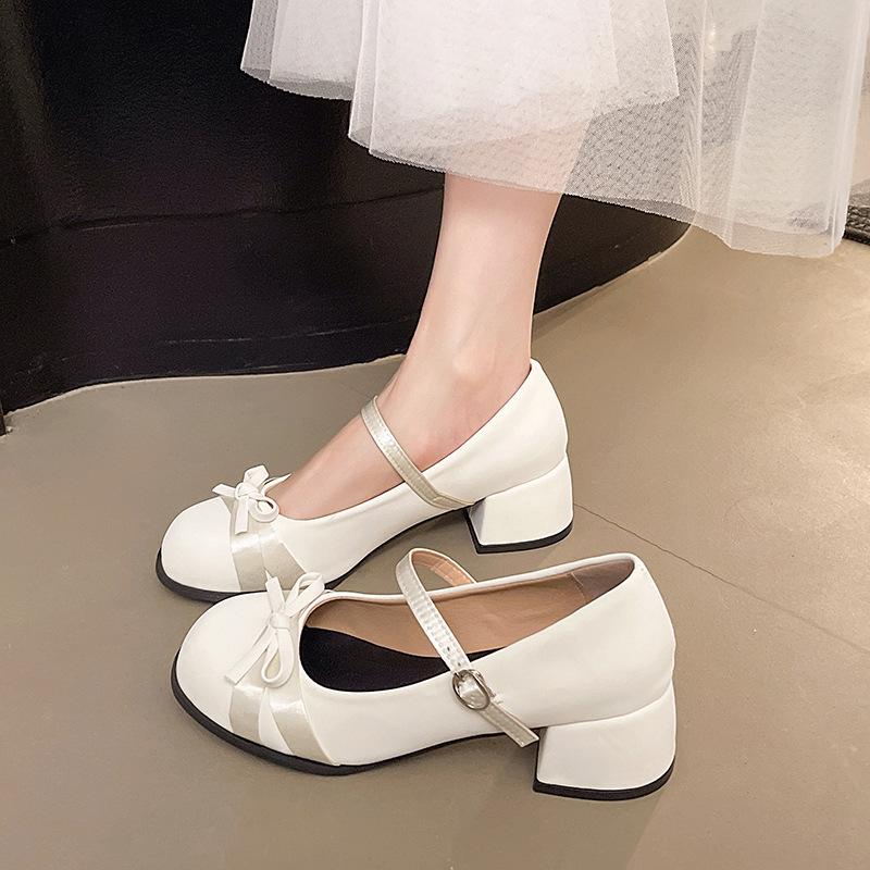 White Mary Jane shoes women's 2025 new spring versatile bow French shallow mouth single shoes college style small leather shoes