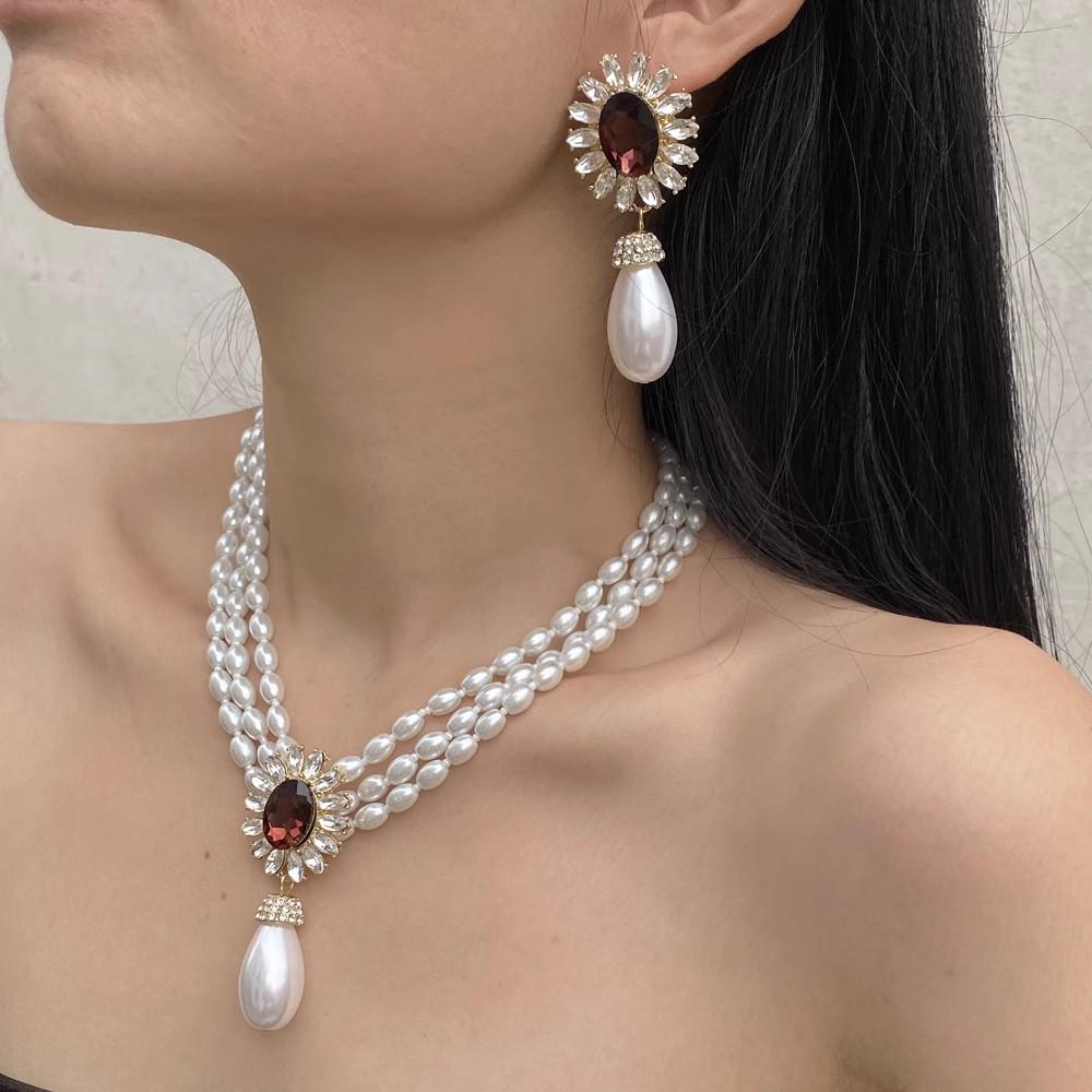 Franskt Vintage Pärlhalsband & Örhängesset med Diamantaccenter