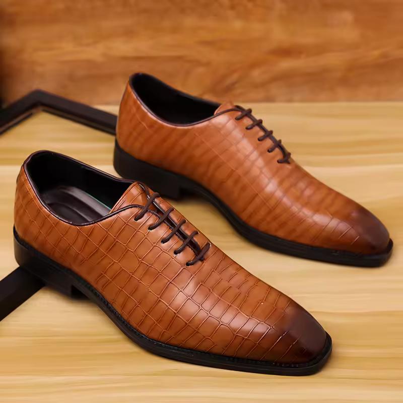 Luksusowe Męskie Skórzane Buty Retro Rzeźbione Sznurowane Brogsy Oksfordy Ślubne Męskie Buty Wizytowe Męskie Formalne Biznesowe Buty Biurowe dla Gentlemana