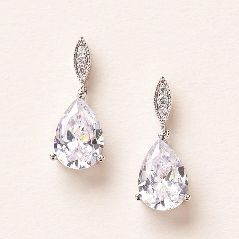 

New Niche Design Water Droplet Zircon Earrings for Women with Elegant and Trendy Temperament, Bridal Wedding Dress Accessories