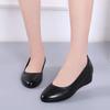 Winter Women's Waterproof Non-slip Soft Leather Soft-soled Leather Shoes Women's Wedge Heel Flat-soled Leather Shoes