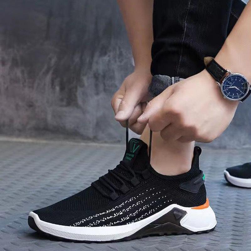 Men's lightweight breathable casual sports shoes summer outdoor mesh soft sole running shoes fashion comfort versatile sneakers