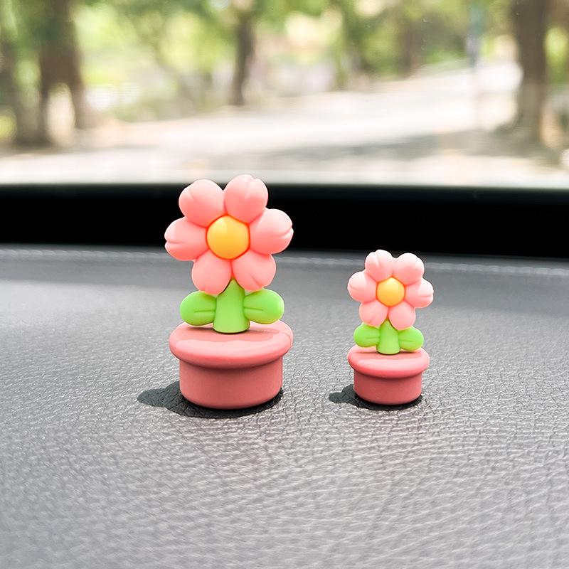 Cute Piglet Car Dashboard Ornament - Mini Interior Decoration