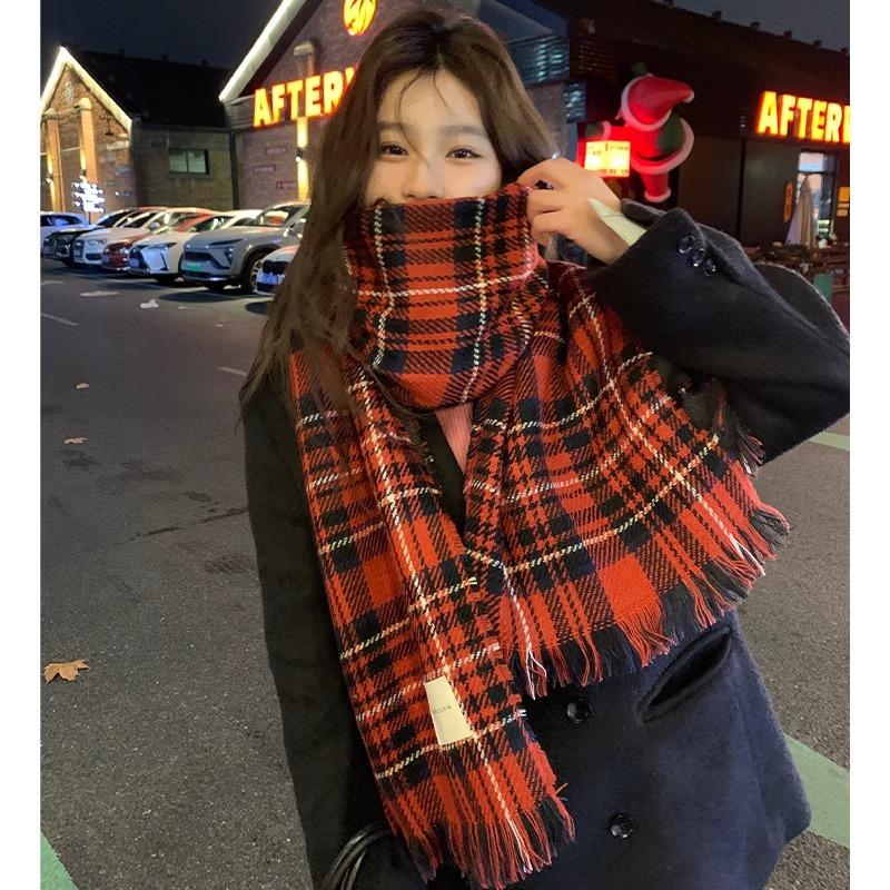 Red plaid Christmas scarf women's winter Korean version of high-end versatile scarf student couple thickened warm shawl