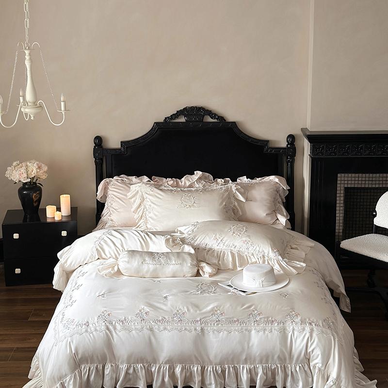 

Комплект постельного белья из лиоцелла и бамбукового волокна 800 ТС, мягкий шелковистый, с розовой цветочной вышивкой, кружевными оборками, пододеяльник, простыня на резинке/обычная, наволочки Fitted Bed Sheet&Queen 200X230cm 4pcs