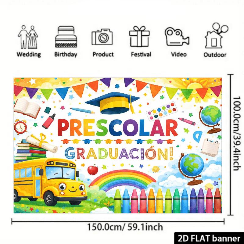 2D Flachbanner - Stoff mit Regenbogen-Thema im Hintergrund, mit blauem Himmel und weißen Wolken, und einer festlichen Atmosphäre.