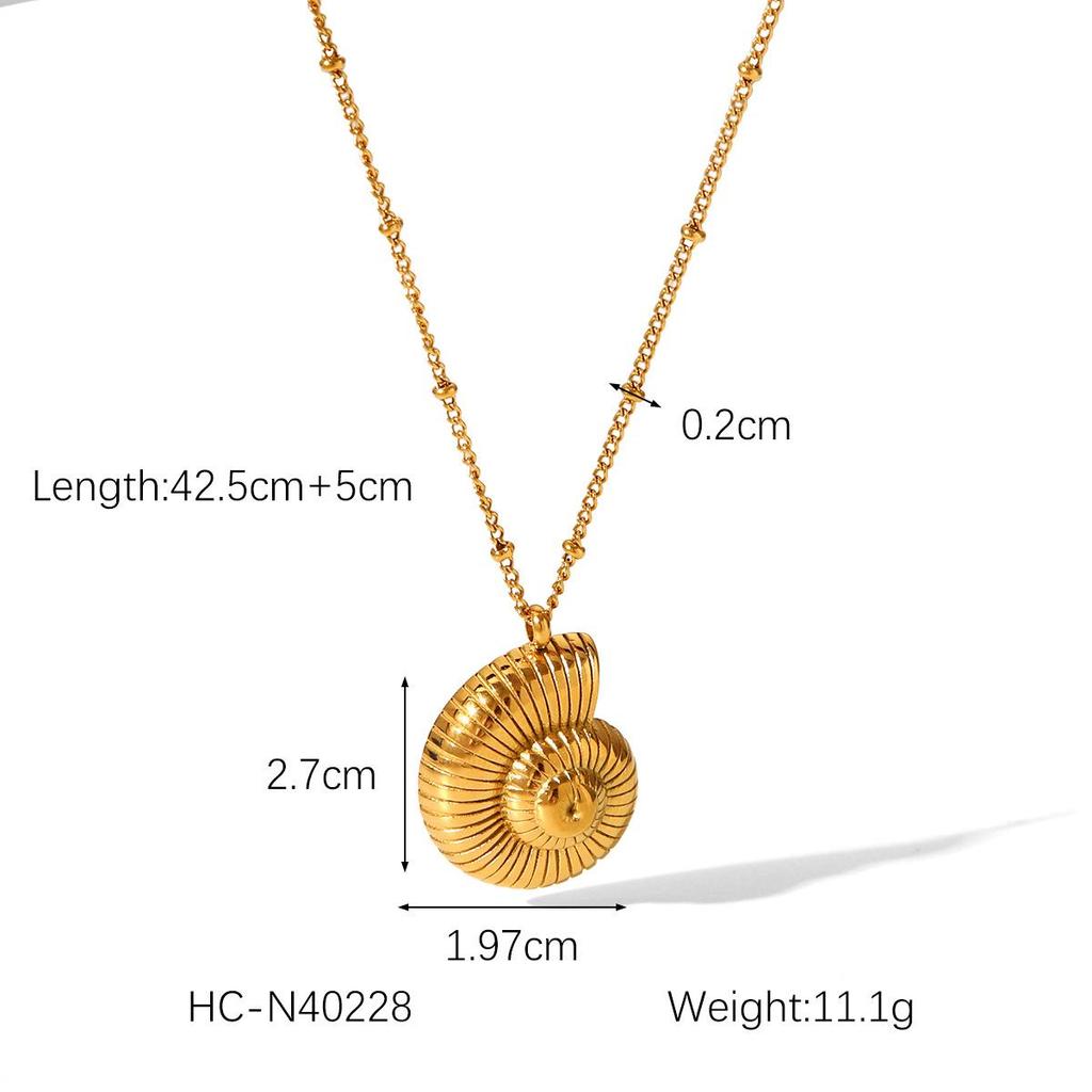 INS Style 18k Gold Stainless Steel Conch Shell Pendant Necklace for Women