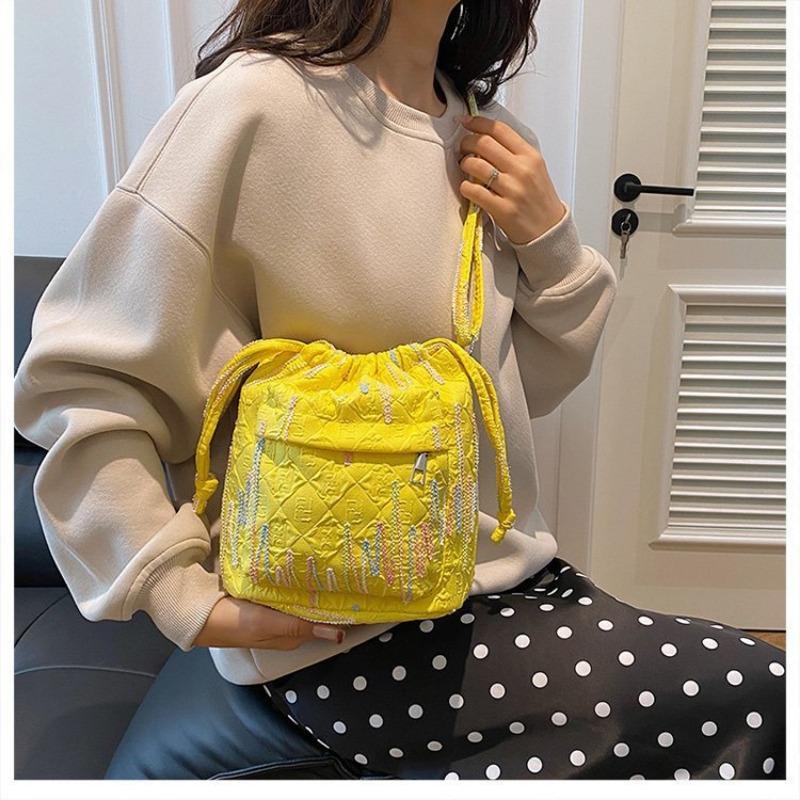 Fashion Rainbow Stripes Embroidery Pleated Bucket Bag Chain Single Shoulder Crossbody Bag Bag