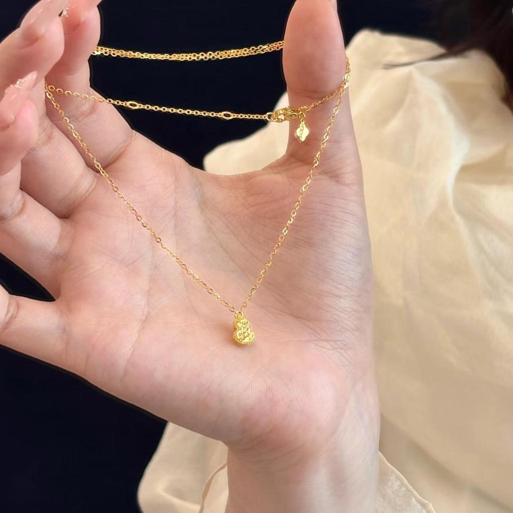 Xiaohongshu Fulu Necklace: Elegant Chinese-Style Shaved Ice Design, Luxury Women's Clavicle Chain, Fashionable and Versatile.