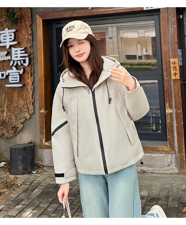 Women’s Short Hooded Windproof Thicken Warm Winter Jacket