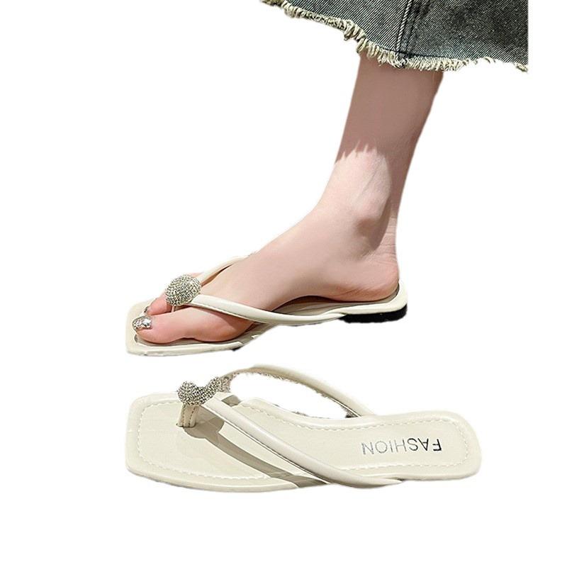 Flat-bottomed flip-flops women's shoes summer new niche retro versatile outer wear toe beach sandals