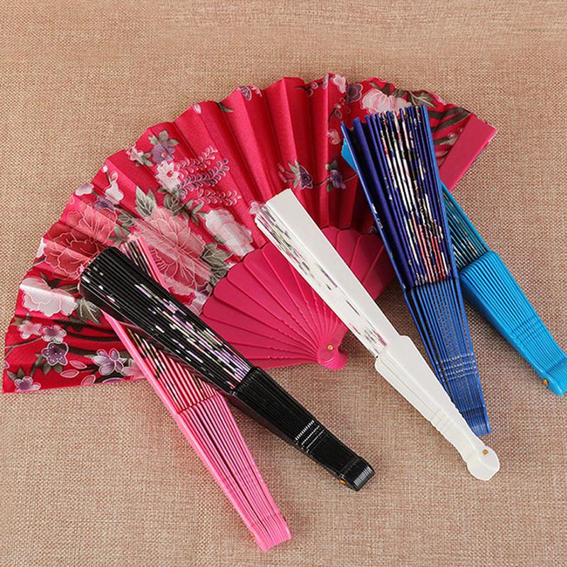 Faltfächer aus Stoff im chinesischen und japanischen Stil, bedruckt, flach, glänzend, aus Satin