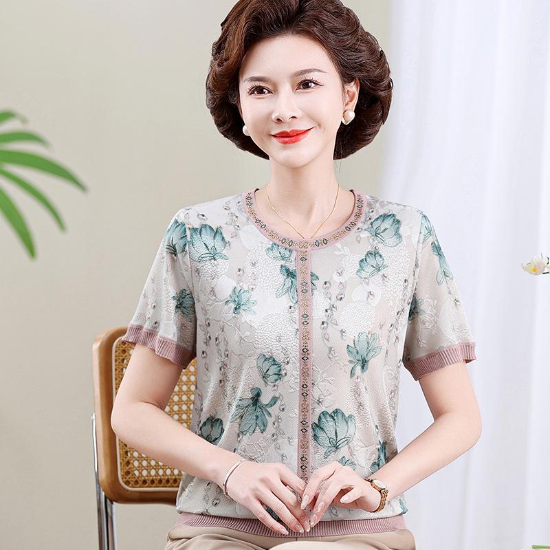 

Grandma s Ice Silk Summer T-Shirt: Loose-Fit, Short-Sleeve, Round Neck Top for Senior Women 4XL (suggested 145-160 jin) зелёный