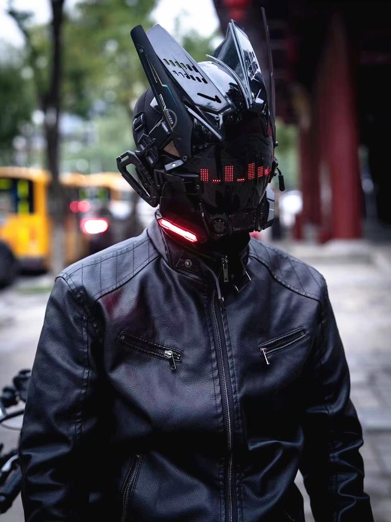 Cyberpunk LED face mask helmet with built-in LED display screen, role-playing Halloween fitness party music festival props
