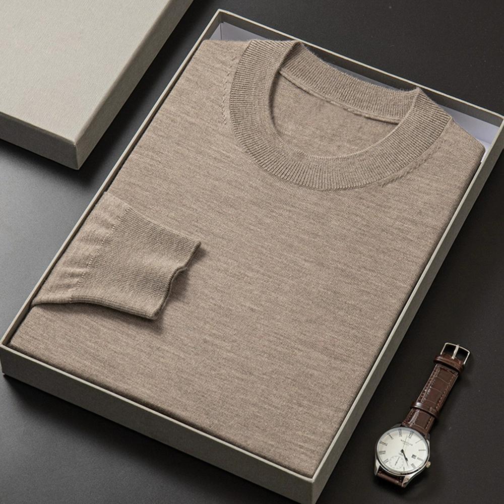 Мужской свитер с круглым вырезом — фото 10