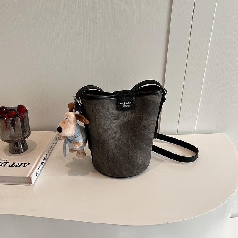 Trendy Cross-border Style Pu Material Medium Size Bucket Shape Magnetic Closure Shoulder Bag