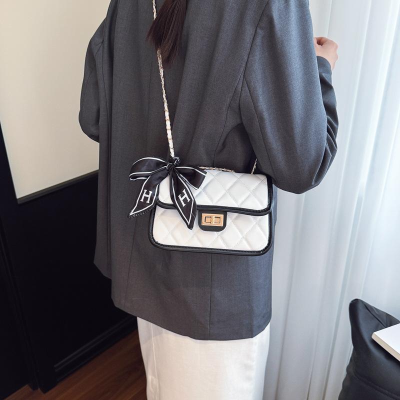 Faux Leather Quilted Chain Shoulder Bag for Women, Chic Crossbody Square Purse, Elegant Single Strap Handbag