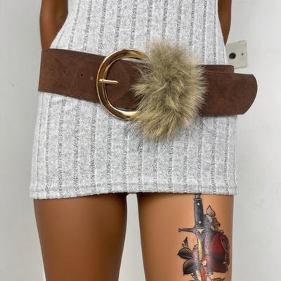 The New Autumn and Winter Deerskin Fleece Small Loop Wide Belt Is A Versatile Stage Performance Belt for Daily Use