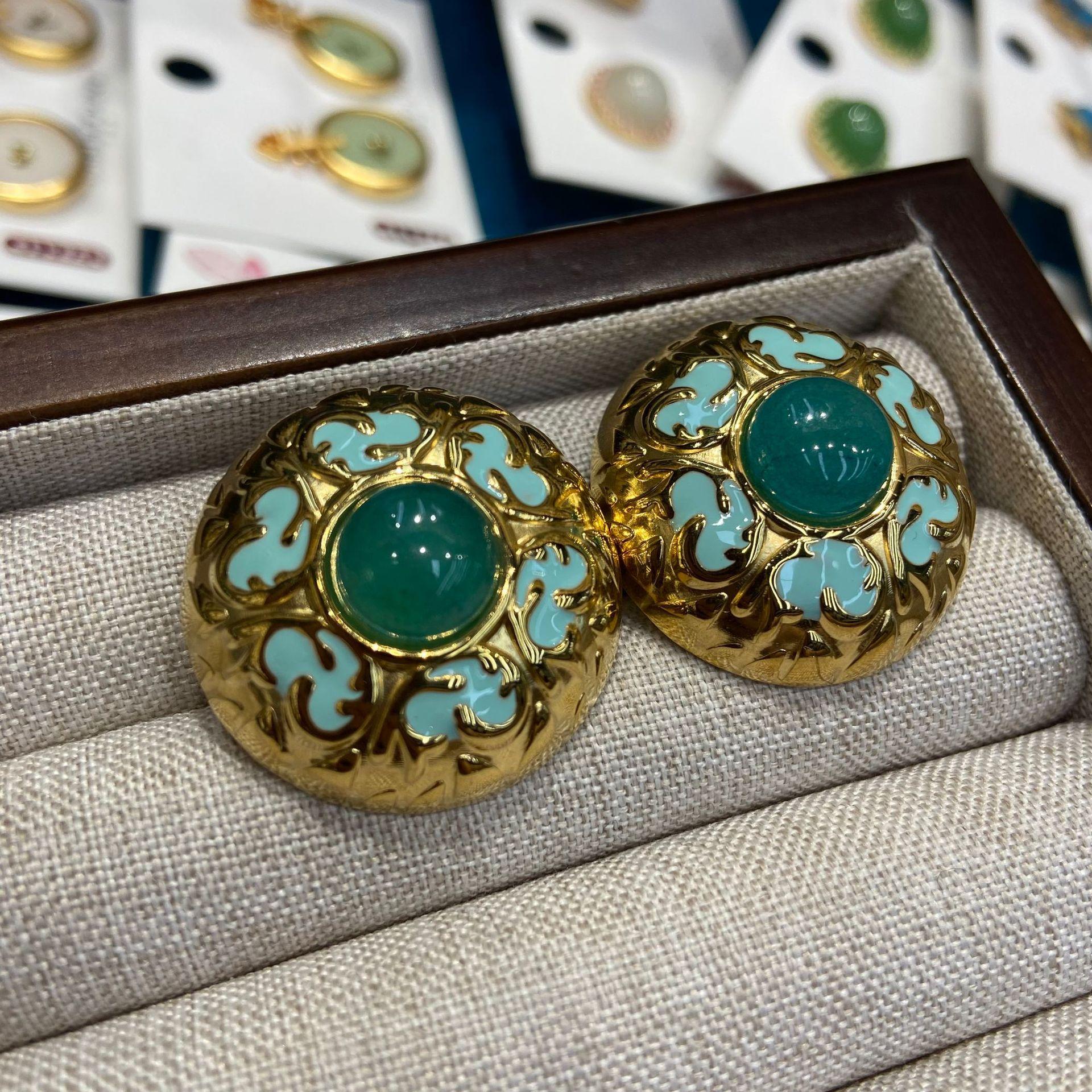 

Retro Personality Trend Copper Plated Real Gold Enamel Blue Round Stud Earrings Exquisite Blue Glazed Earrings