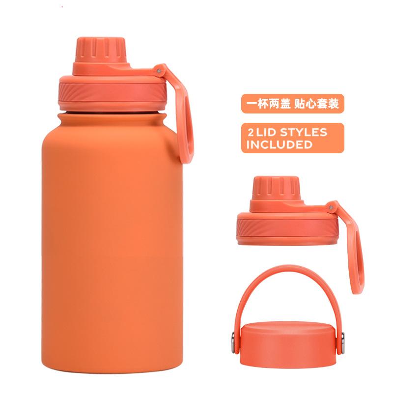 Ein Becher mit Doppelwand 650 ml Edelstahl Thermosbecher Große Kapazität Wasserbecher Tragbar Outdoor Doppelwandig Trinkflasche Sportkessel