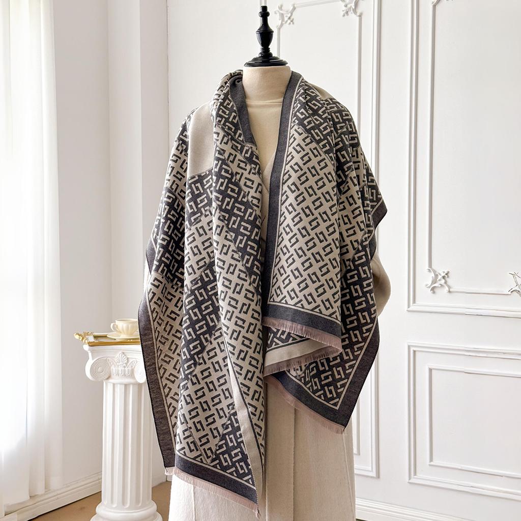 New Women's Letter Print Warm Shawl Simple Thick Imitation Cashmere Scarf with Jacquard Ideal for Autumn and Winter