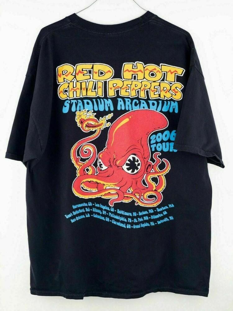 

Red Hot Chili Peppers Men Gift Tee Unisex T-Shirt M