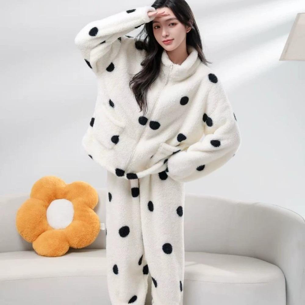 **Kadın Flanel Pijama Takımı Yuvarlak Yaka Jakarlı Uzun Peluş Kalın Sıcak Ev Giyimi**