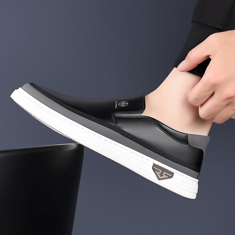 FashionLeather Shoes for Men Slip On Soft Shoes Man Comfortable Casual Men White Loafers Moccasins Driving Shoe Male Rubber Sole