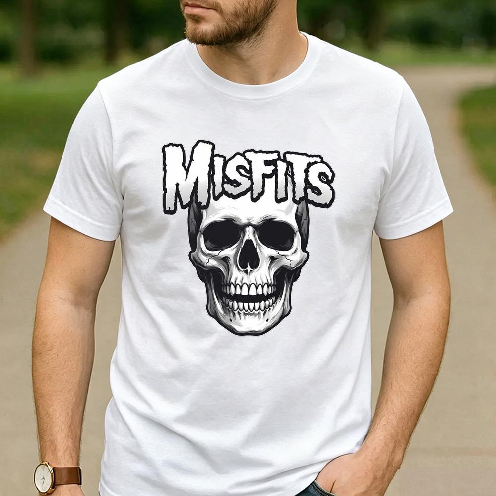 Vintage Misfits Skull T Shirt Rock Band Horror Punk Music Fan Gift Unisex Graphic Crewneck Retro Streetwear Pullover Top