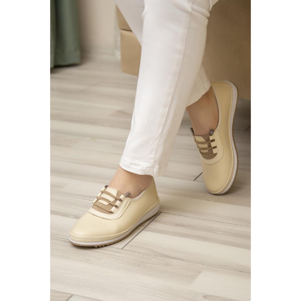 Orthopädische Ballerina-Schuhe aus weicher Haut für Damen mit perforiertem Kordelzug