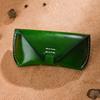 Guchaoke New Handmade Retro Vegetable-Tanned Leather Sun Glasses Case Thickened with Nose Pads and Shaped Eyewear Bag