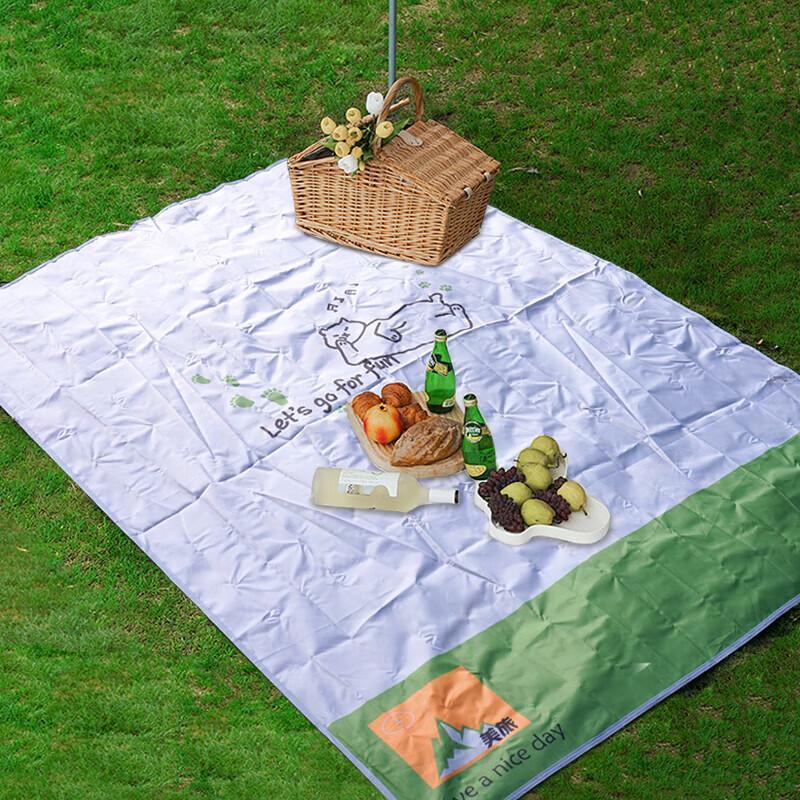 American Tourister Portable Picnic Mat