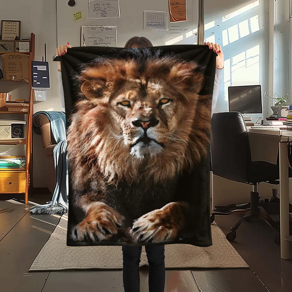1Pc 3D Lion Print Flannel Blanket, High Quality Comfortable for All Seasons, Home Decor, Warmth and Comfort, Perfect for Christmas Gifts